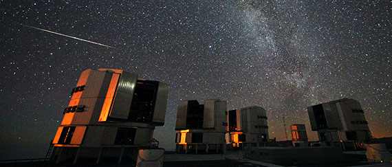 Meteor over VLT